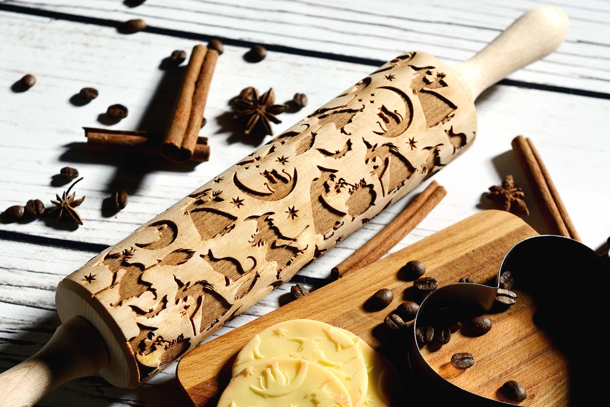 Engraved Rolling Pin – Witches | Halloween